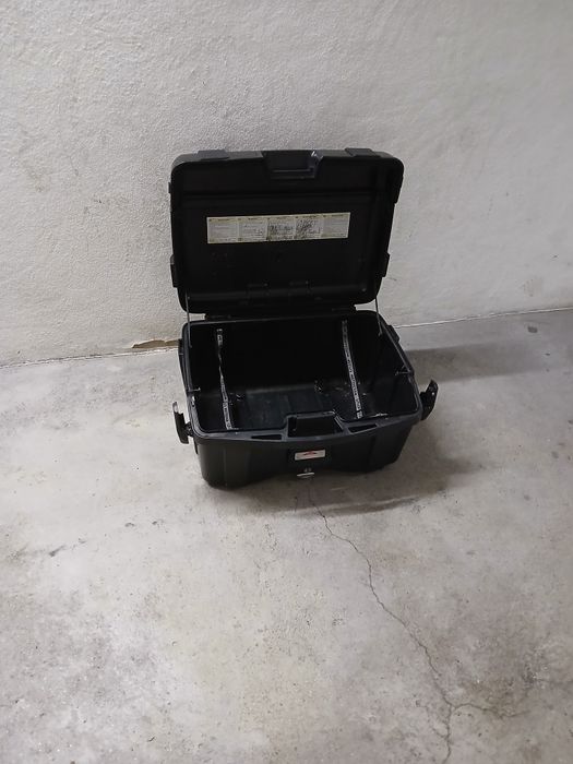 Top case givi trekker