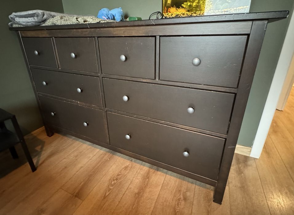 Komoda Hemnes do renowacji
