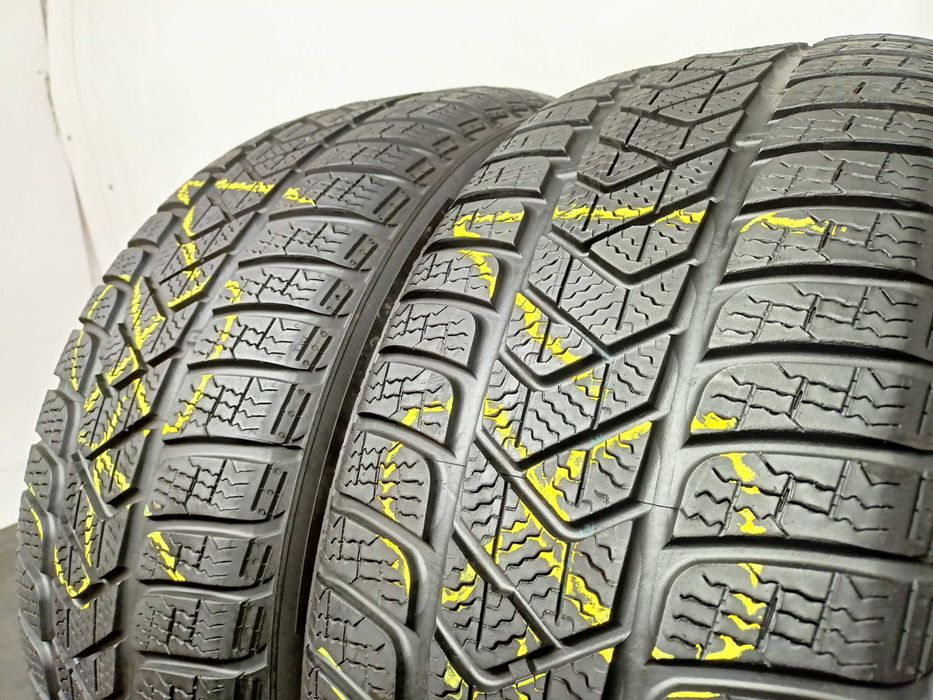 Pirelli SottoZero 3 215/55/17 2015r. 98V 2x6mm (481)