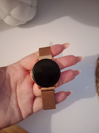 Smartwatch damski zegarek