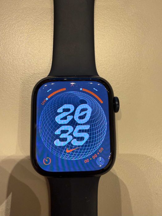 Apple Watch Series 9 GPS + Cellular 45mm