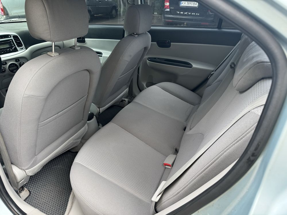 Hyundai Accent 1.6 автомат не фарбований