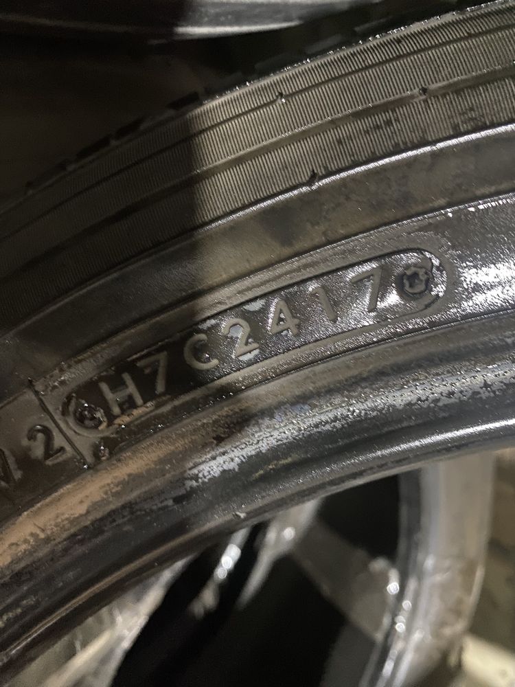 Шины 215/50 R18 летние комплект Toyo Proxes.