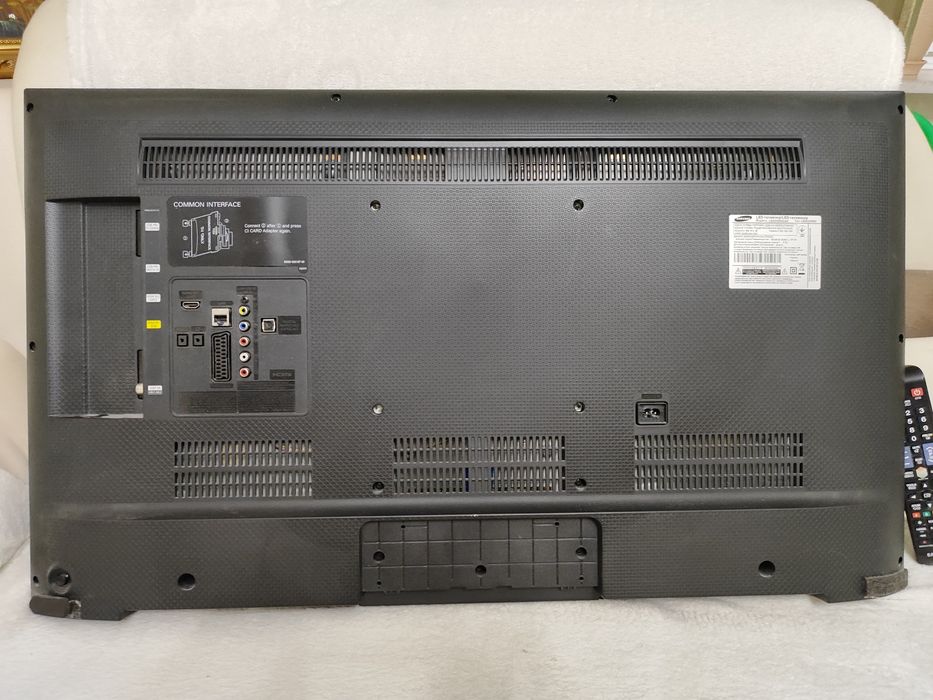 Телевізор SAMSUNG 40" (101 см)