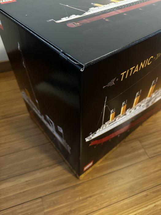 Lego Titanic (apenas a caixa, sem o lego)