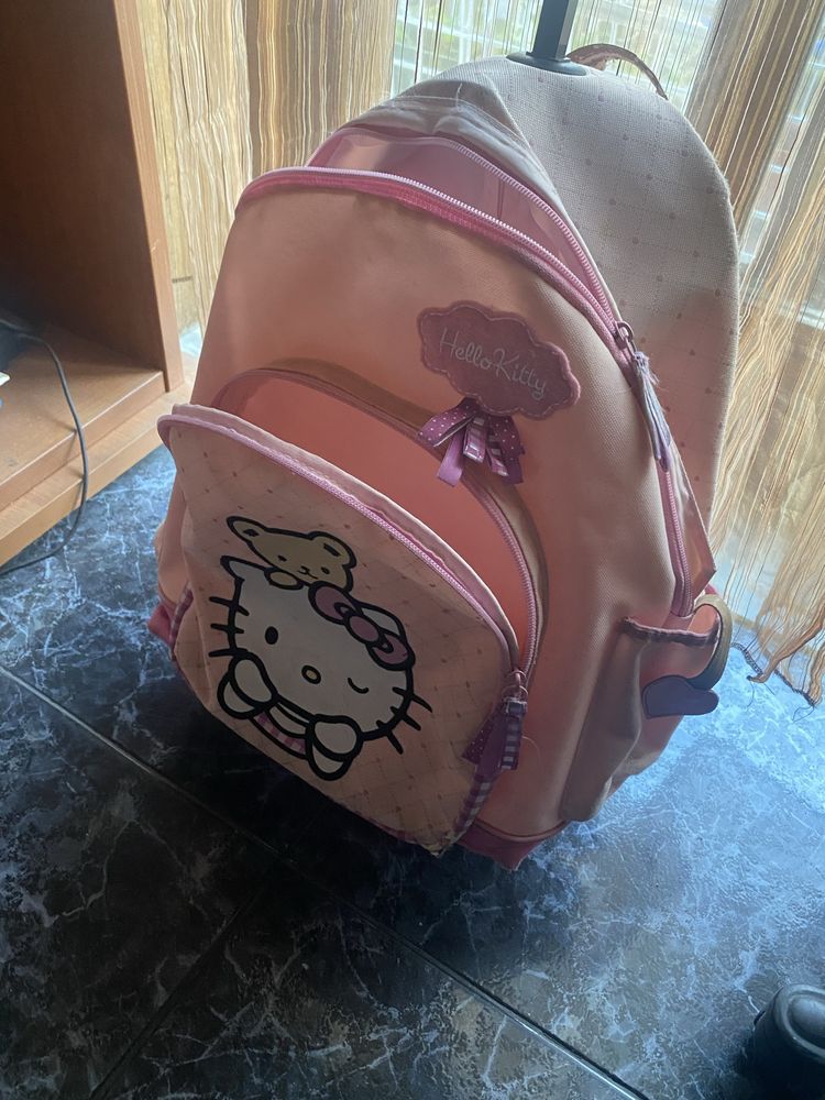 mochila hello kitty