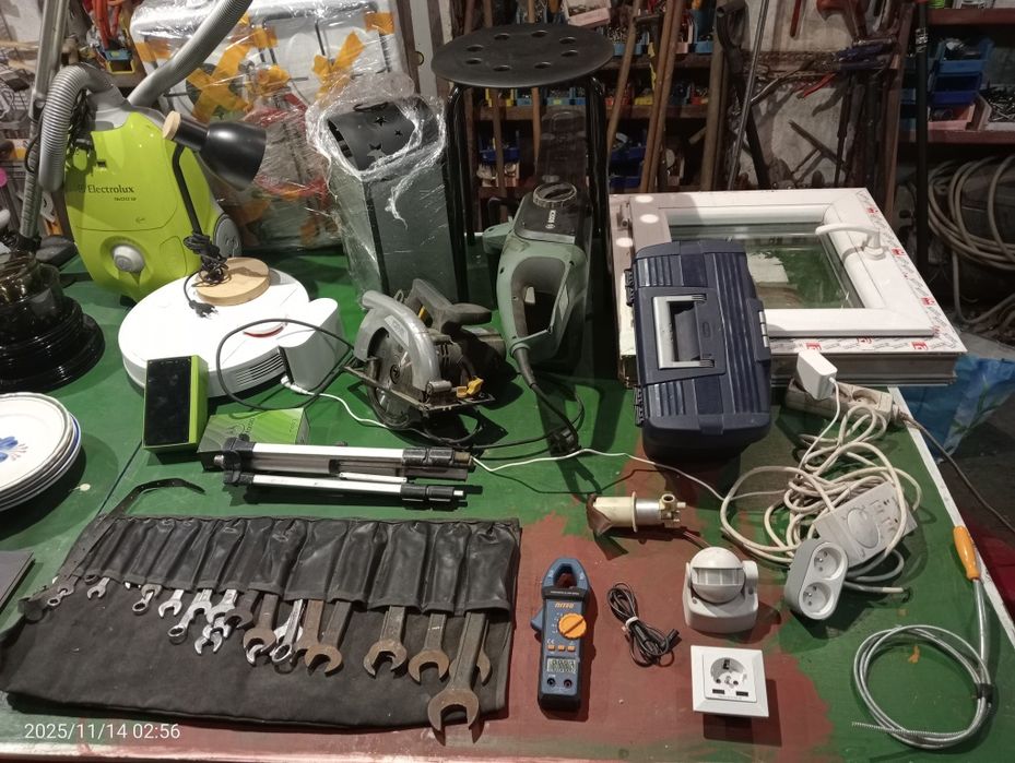 Kryształy i porcelana