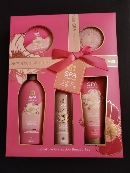 REZERWACJA zestaw kosmetyków