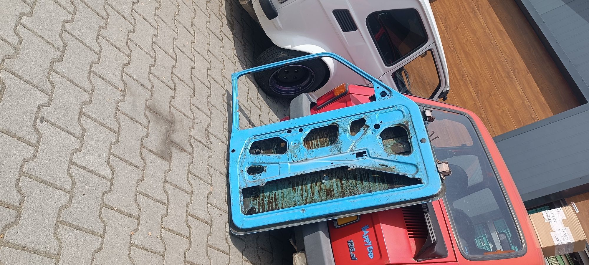 Fiat 126p drzwi lewe EL elegant stan idealny ani kropki rdzy