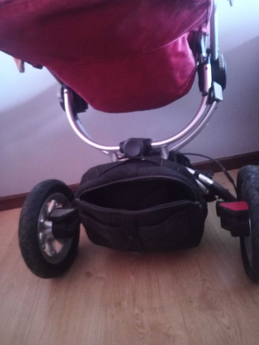 Carrinho de bebé da marca Quinny, do modelo Buzz. Baixa de preço!!!