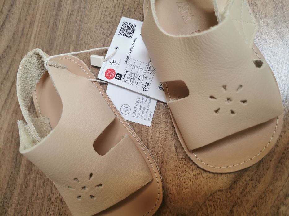 OSTSTNIA PARA Zara SKÓRA sandały roz. 17/18
