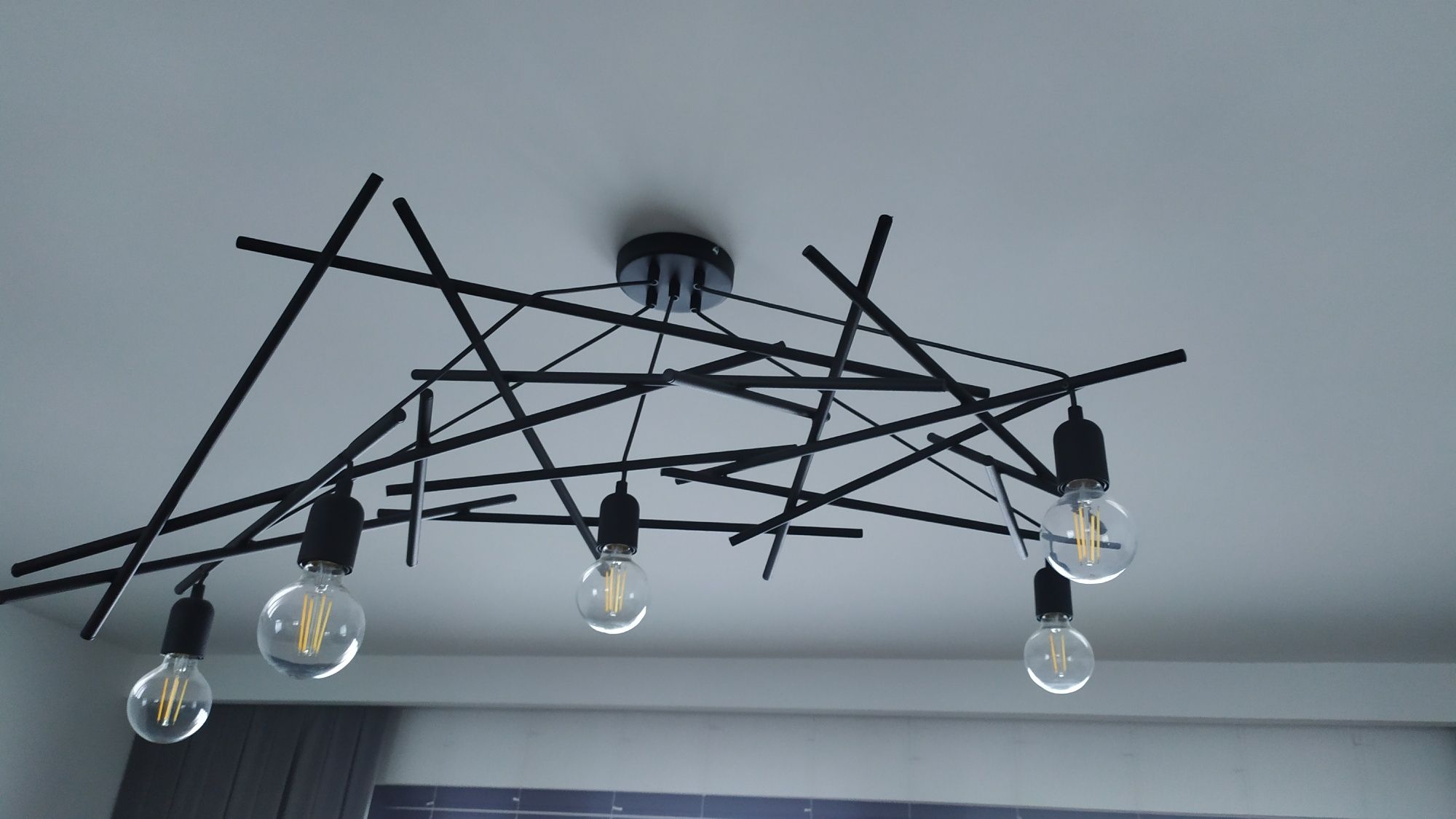 Lampa oświetlenie loft minimalistyczna