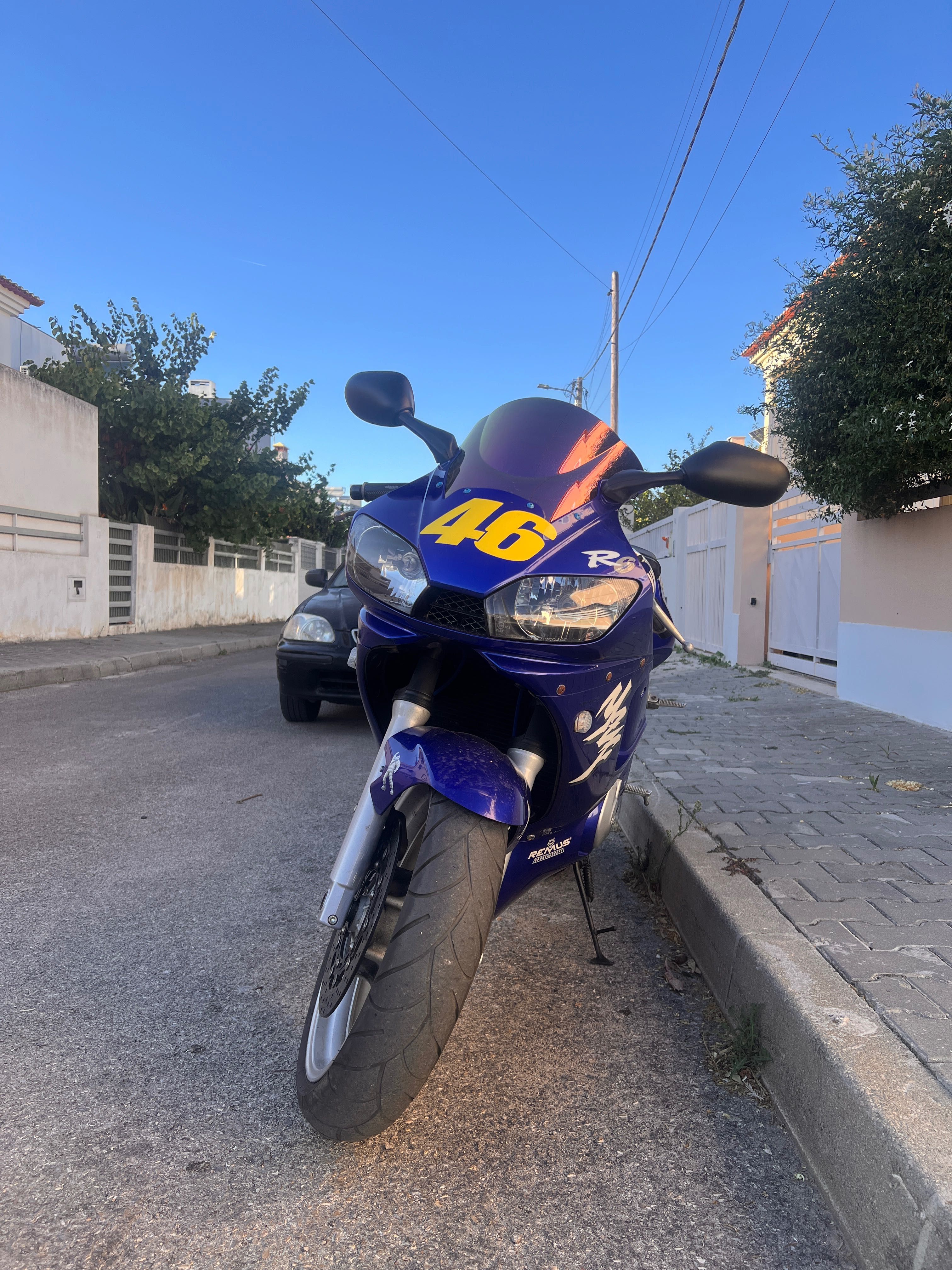 R6 estimada, vendo para comprar carro