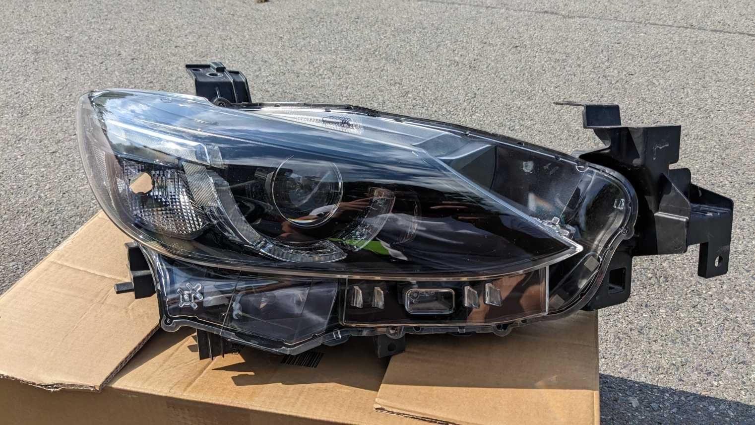 Lampa przód lewa prawa Mazda 6 lift 2014-18 full LED