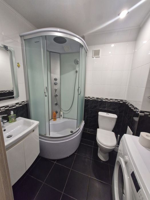 Посуточно,  почасово  Запорожье, недалеко от жд  вокзала, сити молл