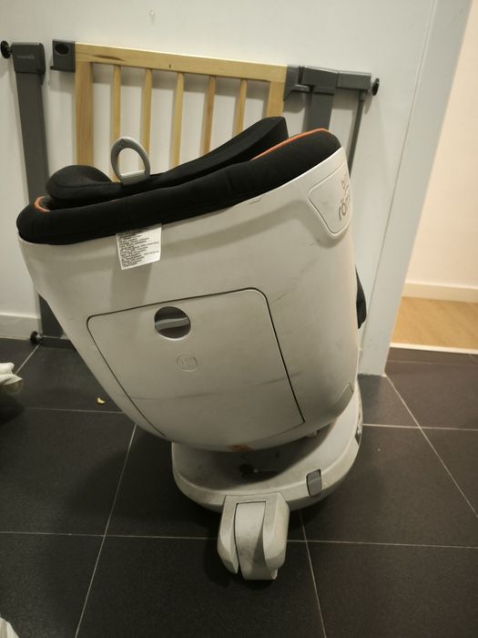 Cadeira Britax Romer rotativa