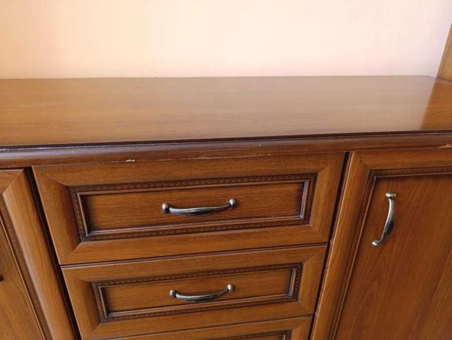 Meble drewniane komoda