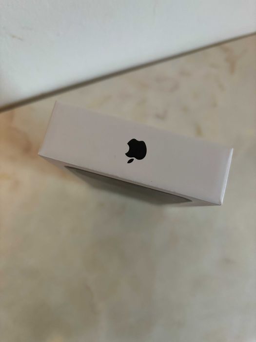iPhone 15 black 128GB NOVO