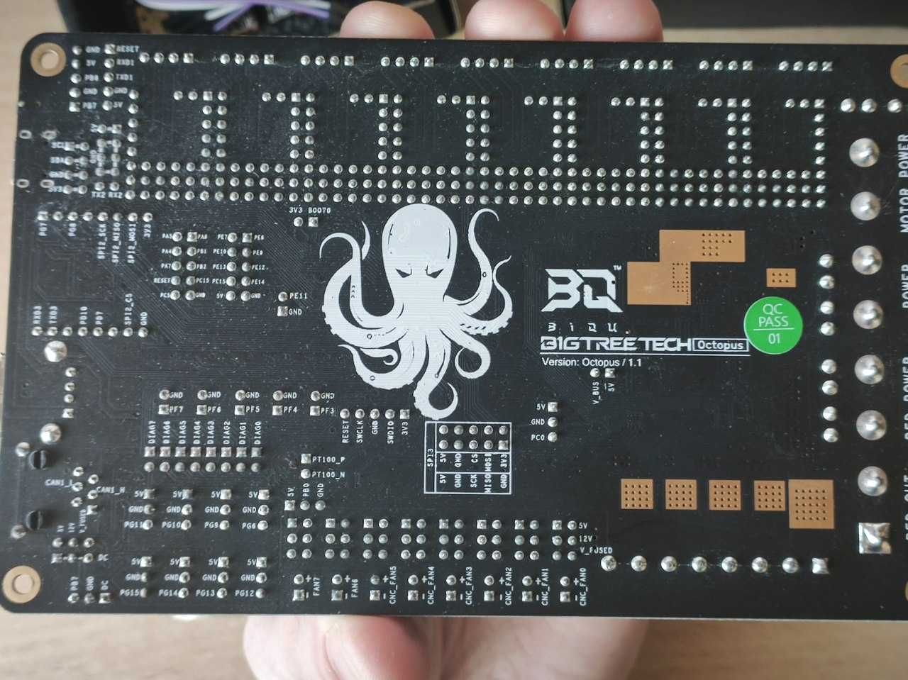 BTT Octopus 1.1 з драйверами TMC2209 плата керування для 3д принтеру