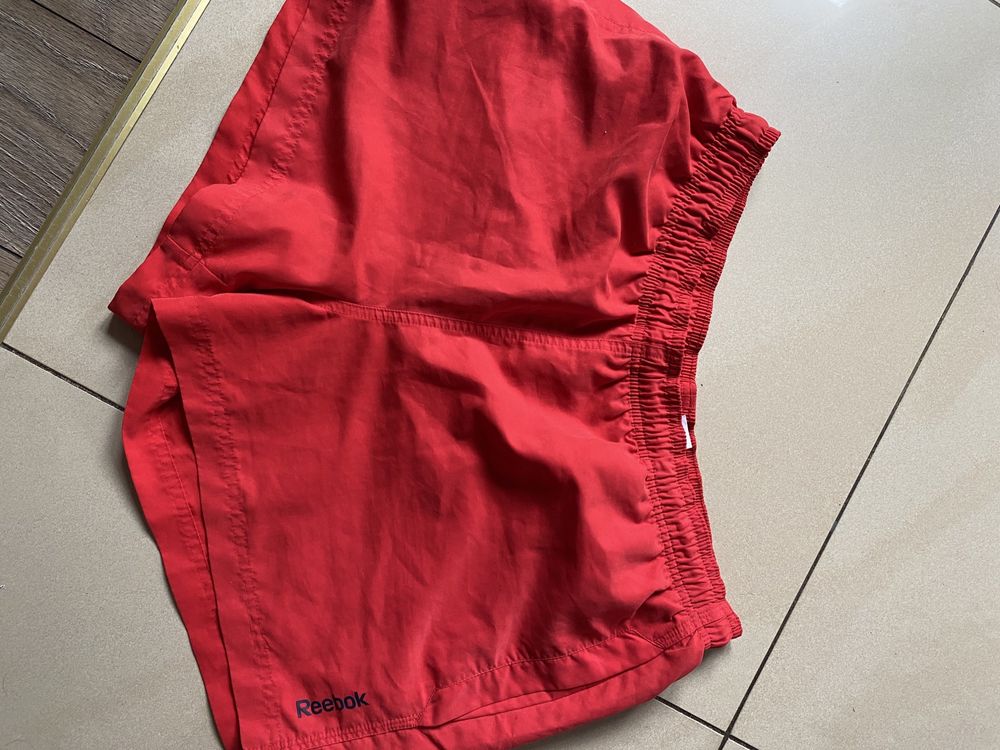 Szorty czerwone Reebok L
