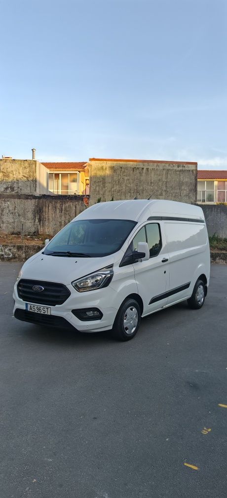 Ford Transit Custom com Frio