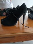 Botins Pretos n° 39