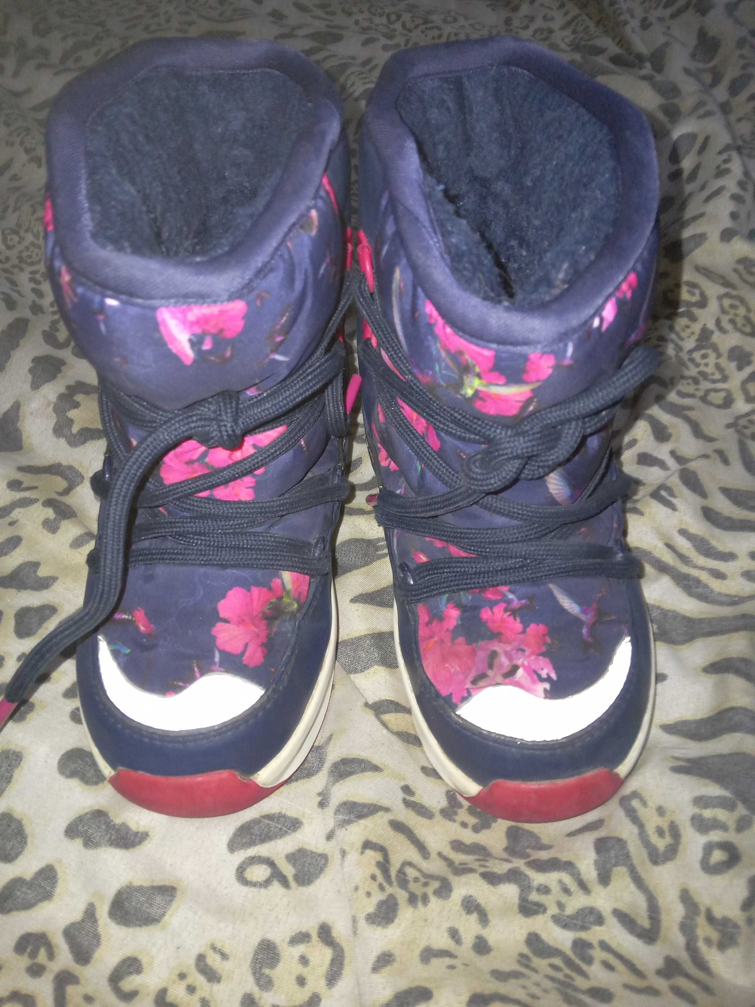 Детские зимние сапожки 26р Adidas