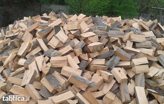 Dąb - drewno kominkowe