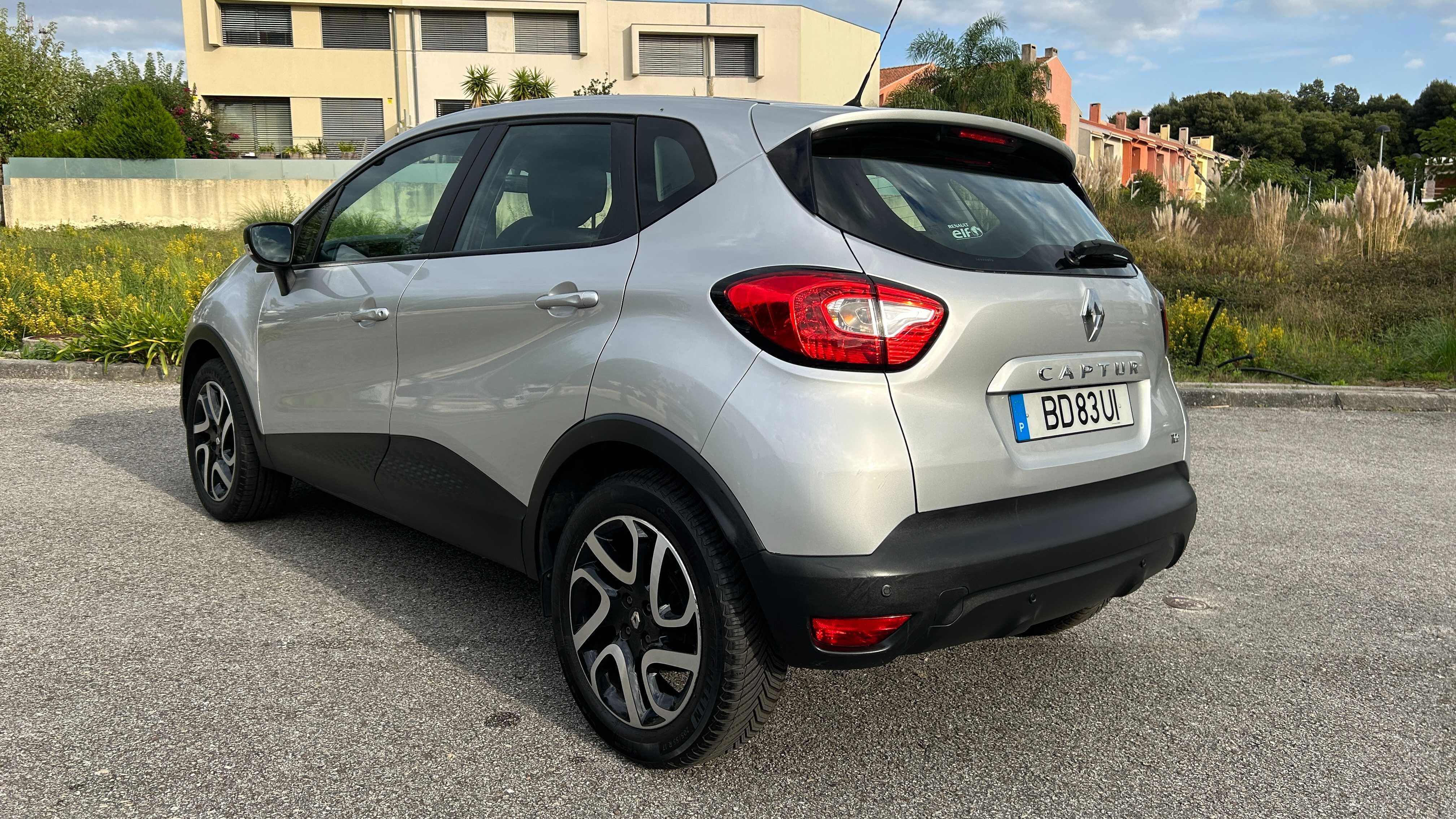 Renault Captur TCE (Excelente Estado)