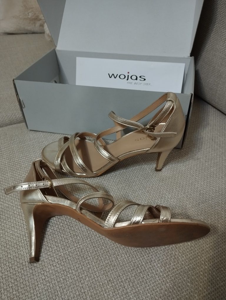 Buty sandałki złote