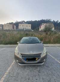 Peugeot 208  1.6 HDI