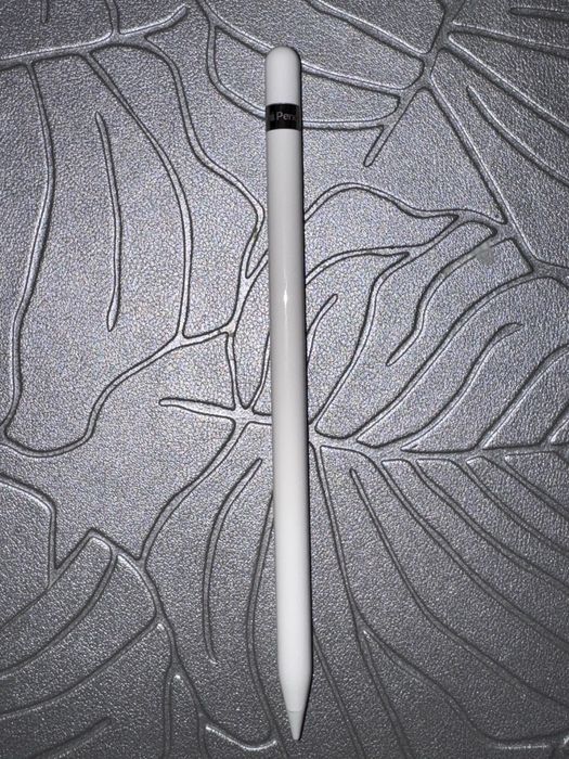 iPad 9. gen 10.2" + Apple Pencil 1. gen — jak nowy, komplet!