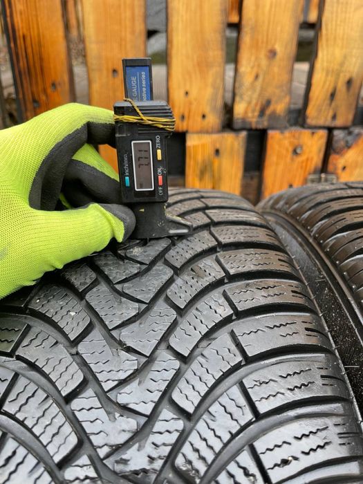 Шини б/у 235/55 r18 зимові стан нових 22 рік