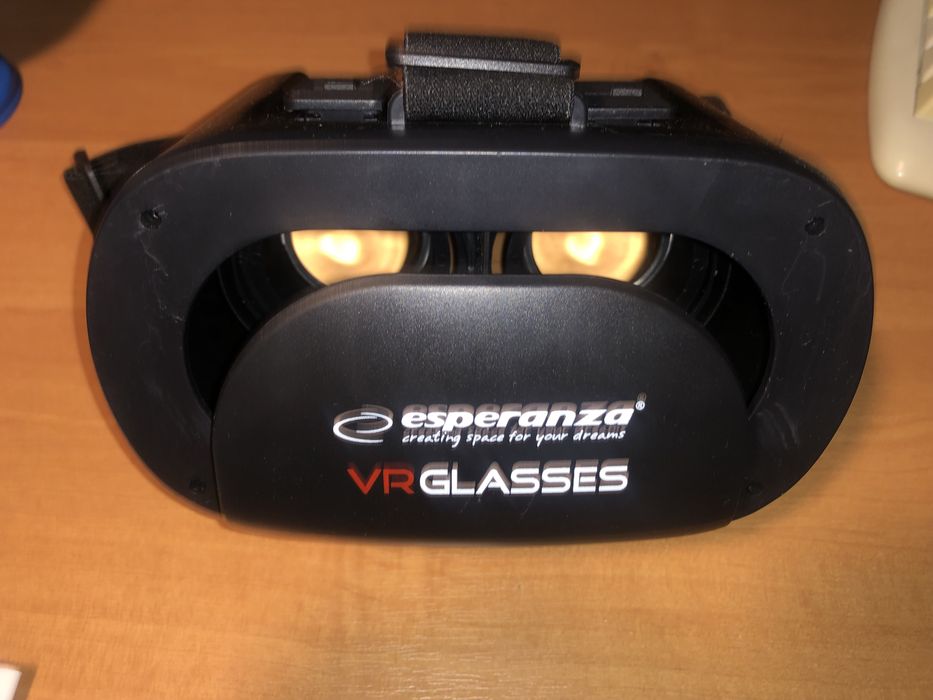 3D VR окуляри