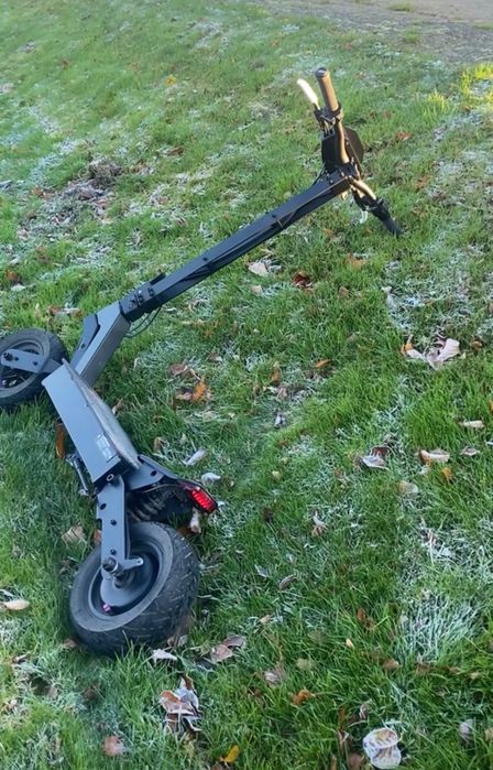 Продам кукирин г4 електросамокат