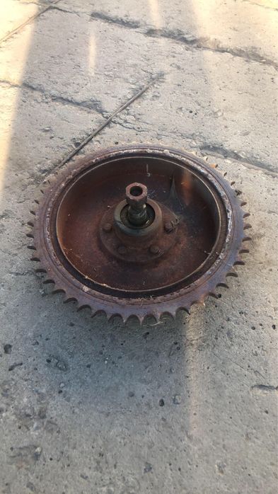 Продам звезду заднего колеса иж49