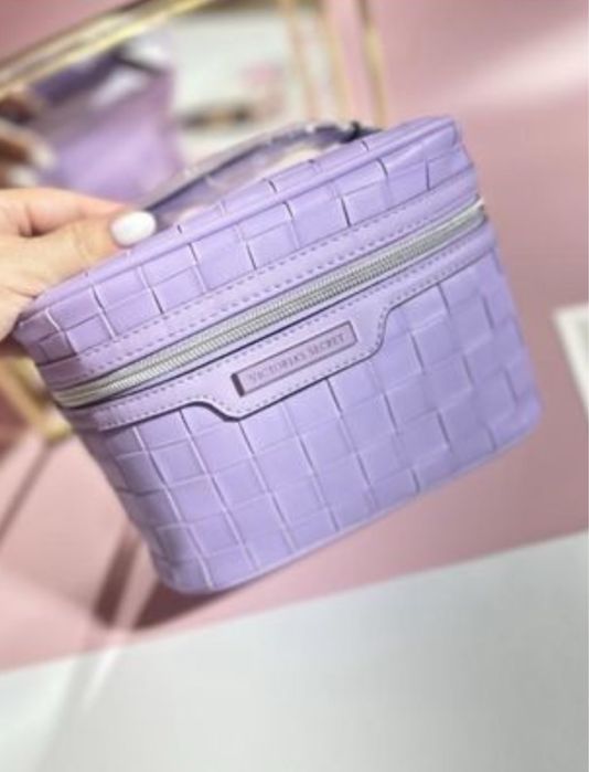 Косметички Victoria’s Secret косметички