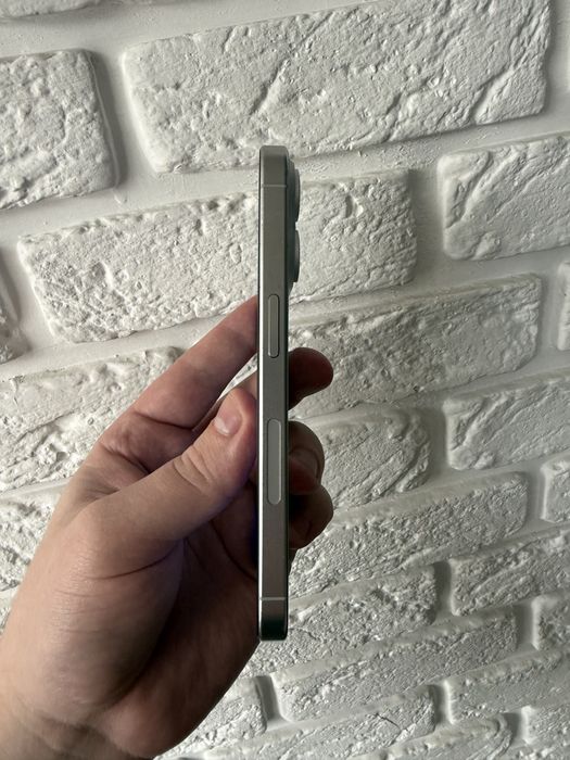 Iphone 15 Pro 128 GB White Titanium