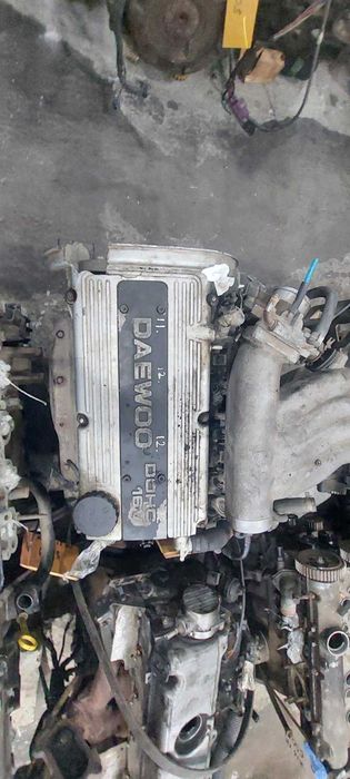 Двигатель на Daewoo Nexia  A15MF 1.5 l 16v