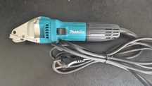 Nożyce do cięcia blachy MAKITA JS1601 NOWE