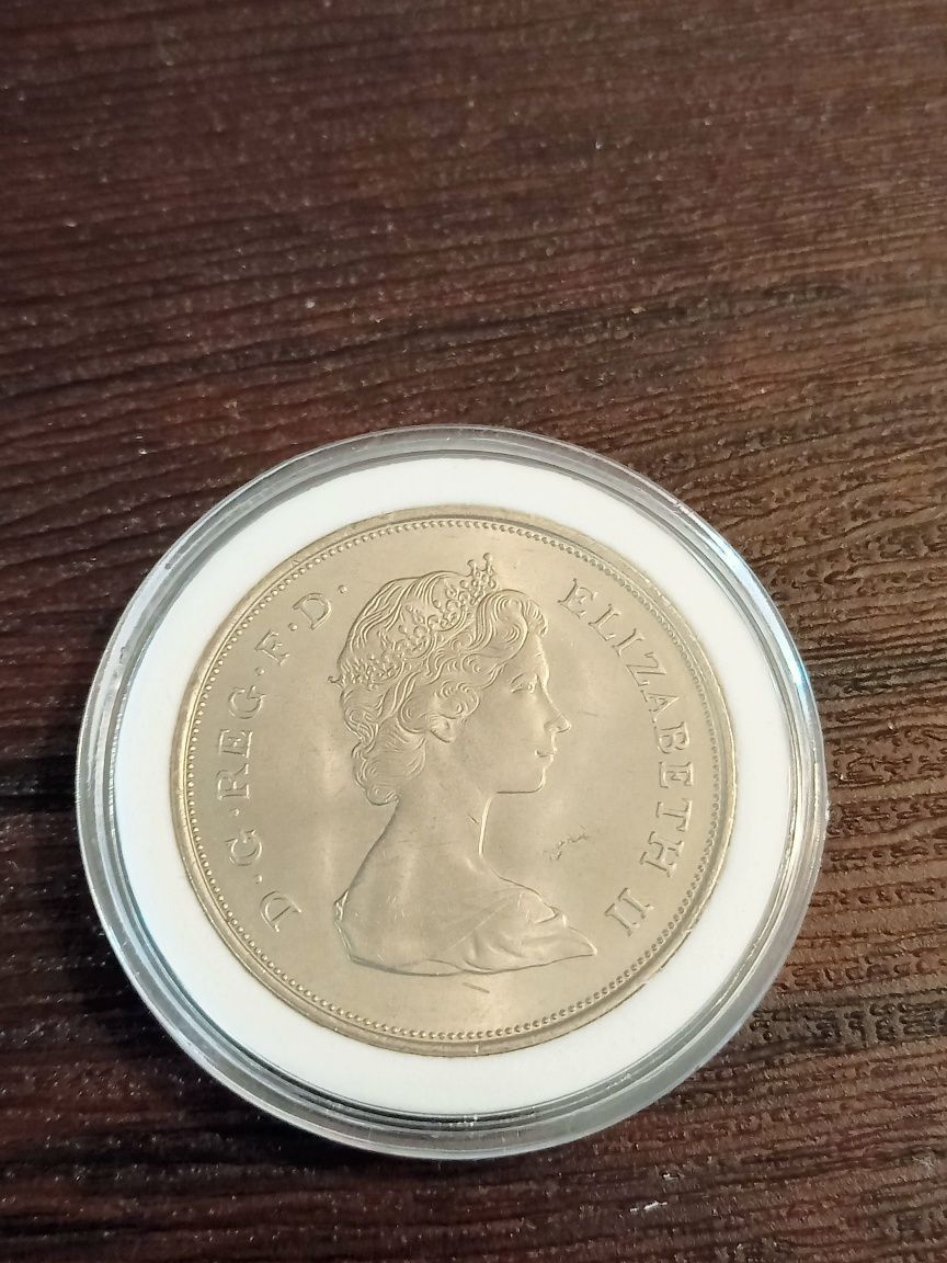 Конверт Британии+ монета+ марки.