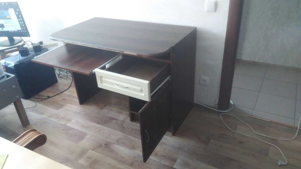компьютерный стол б/у