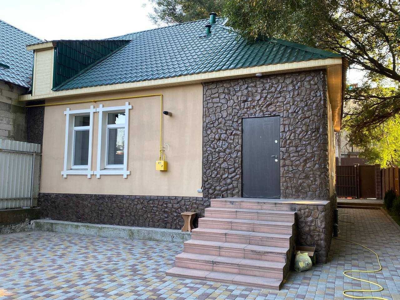 Продам будинок з євроремонтом на проспекті Мазепи