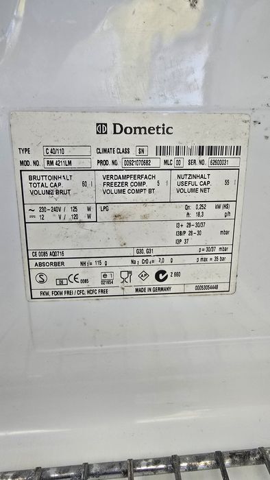 Frigoríficos trivalentes