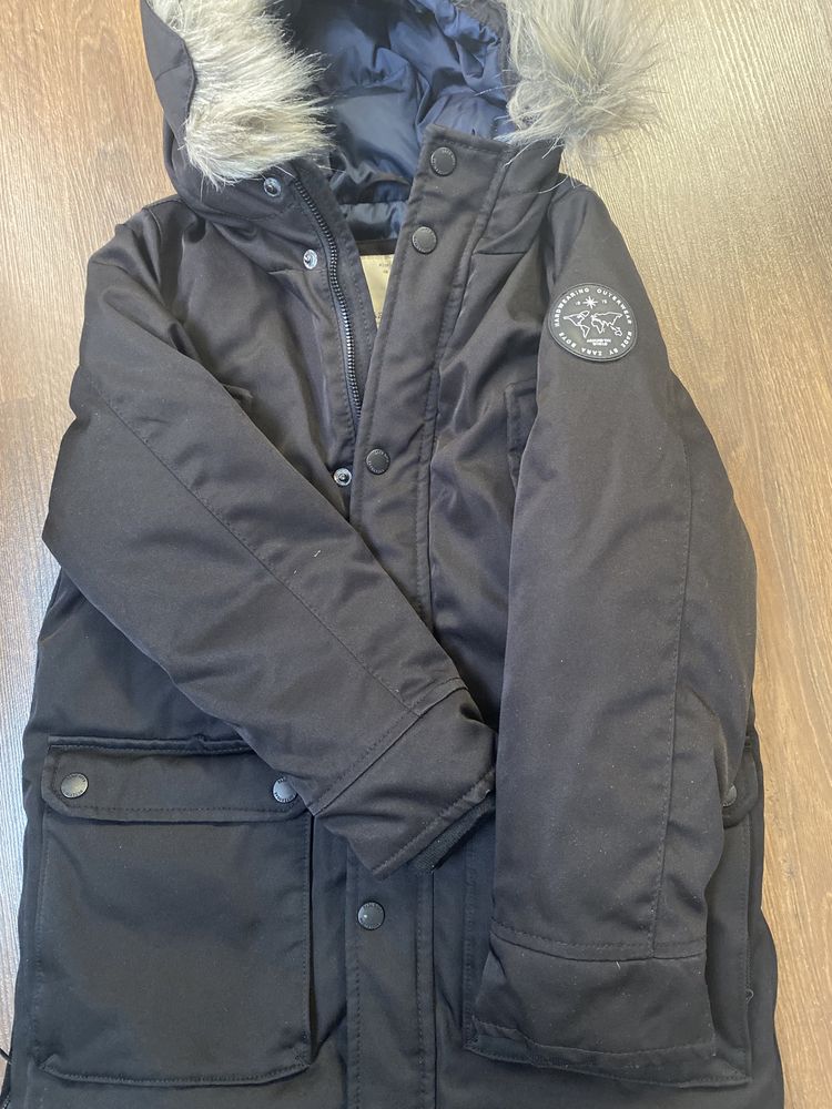 Куртка Zara 500 грн.