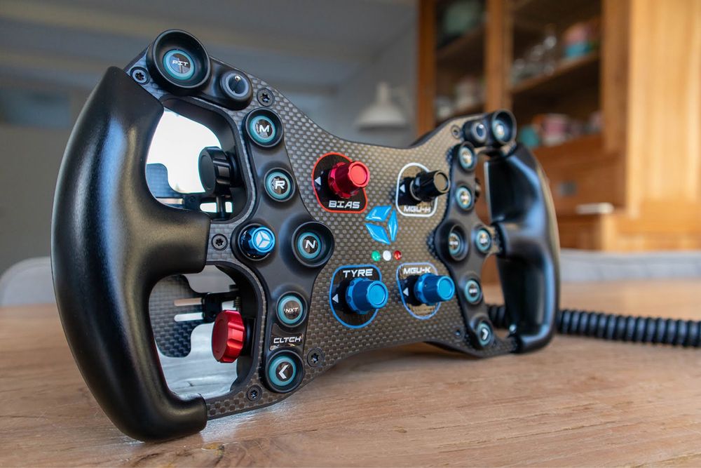 Volante Cube control f pro