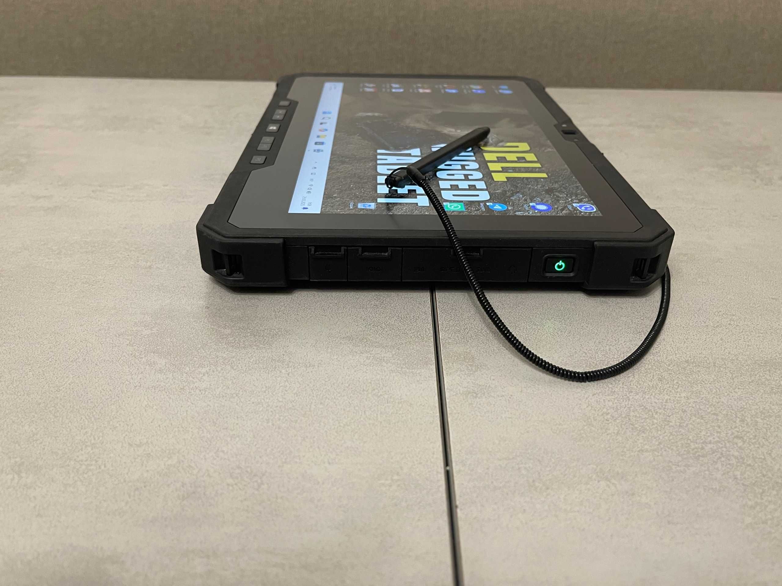Захищений планшет Dell 7212 Rugged, 11.6" FHD, i5-7300U, 16GB, 256GB