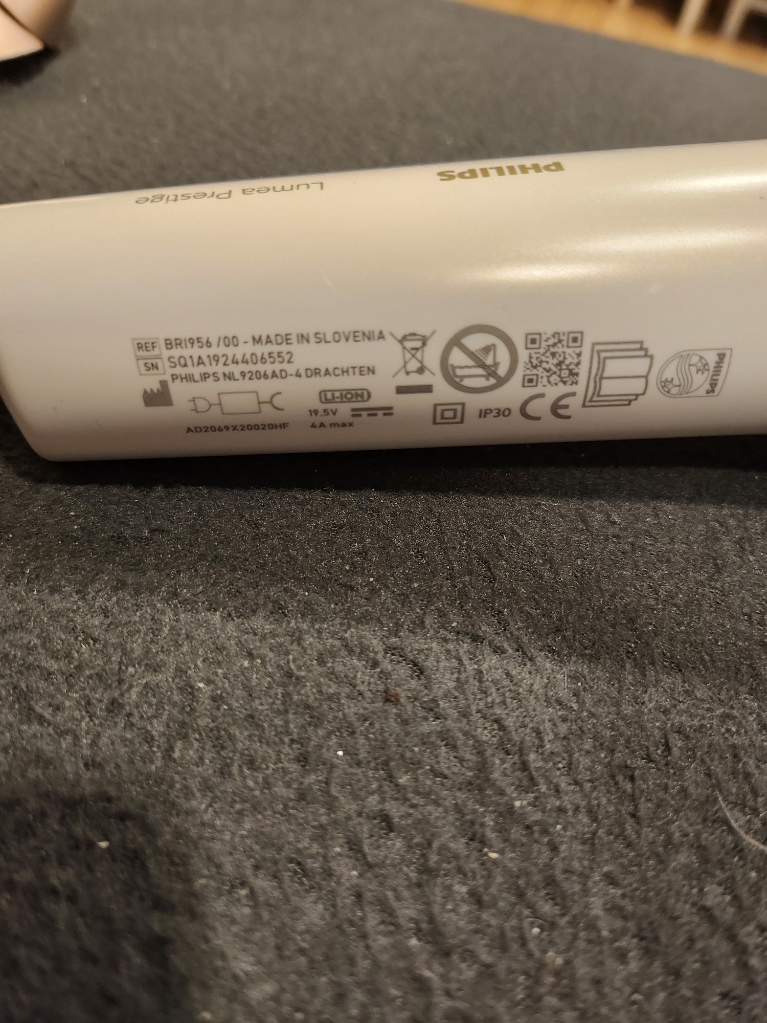 Philips Lumea Prestige BRI956