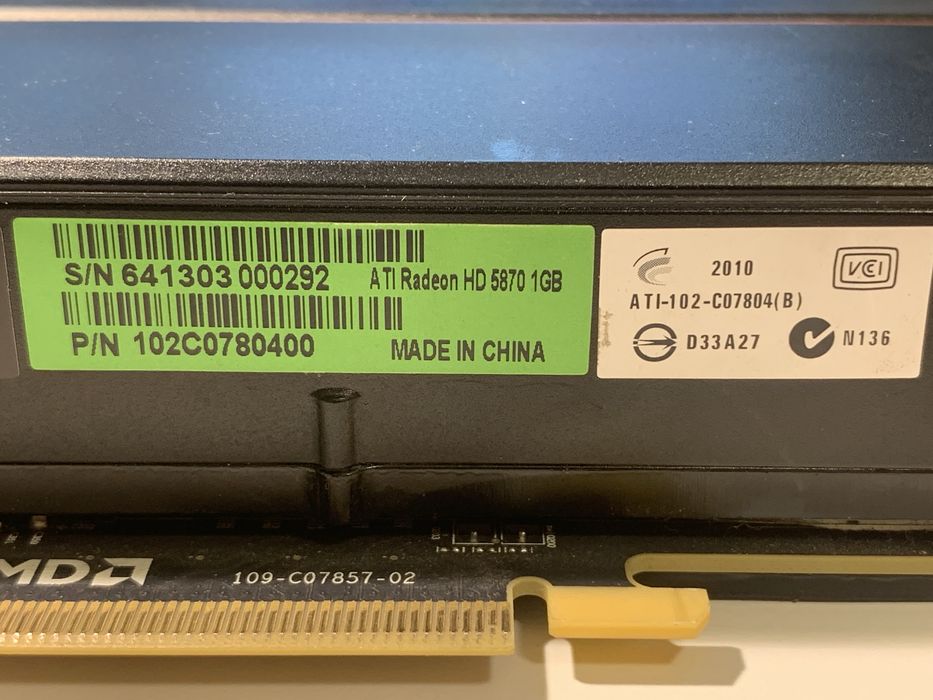 ATI (AMD) RADEON 5870 Mac edition 1GB DDR5