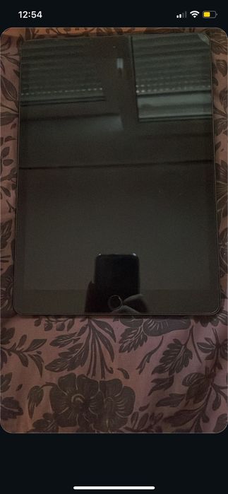 iPad 7th Generation 64GB + Apple Pencil 1st Generation + Accessories64170785147522121